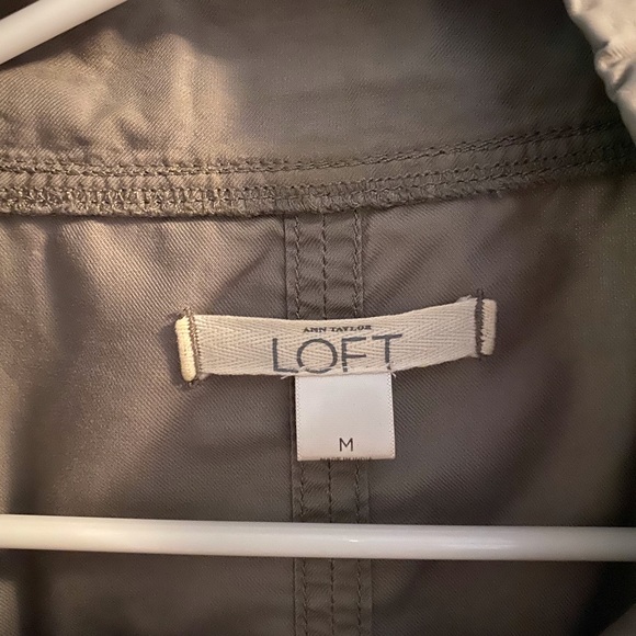 LOFT gray jacket with 3/4 length sleeves - Picture 3 of 3